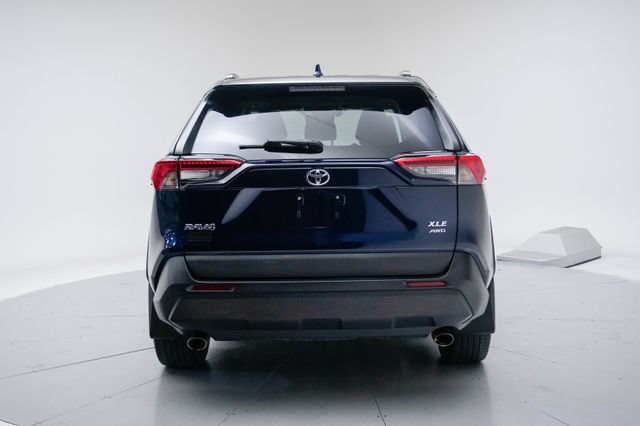 Used 2021 Toyota RAV4 XLE Premium AWD/4WD image 20