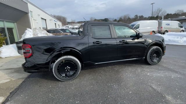 New 2026 Ford Maverick Lobo image 9