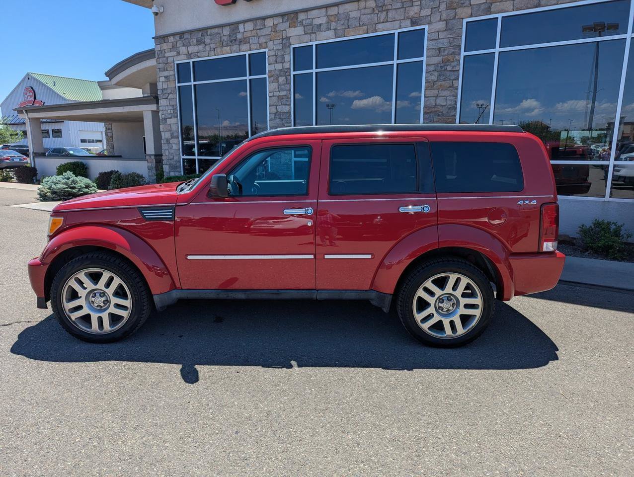 Used 2011 Dodge Nitro Heat w/ Popular Equipment Group AWD/4WD image 2