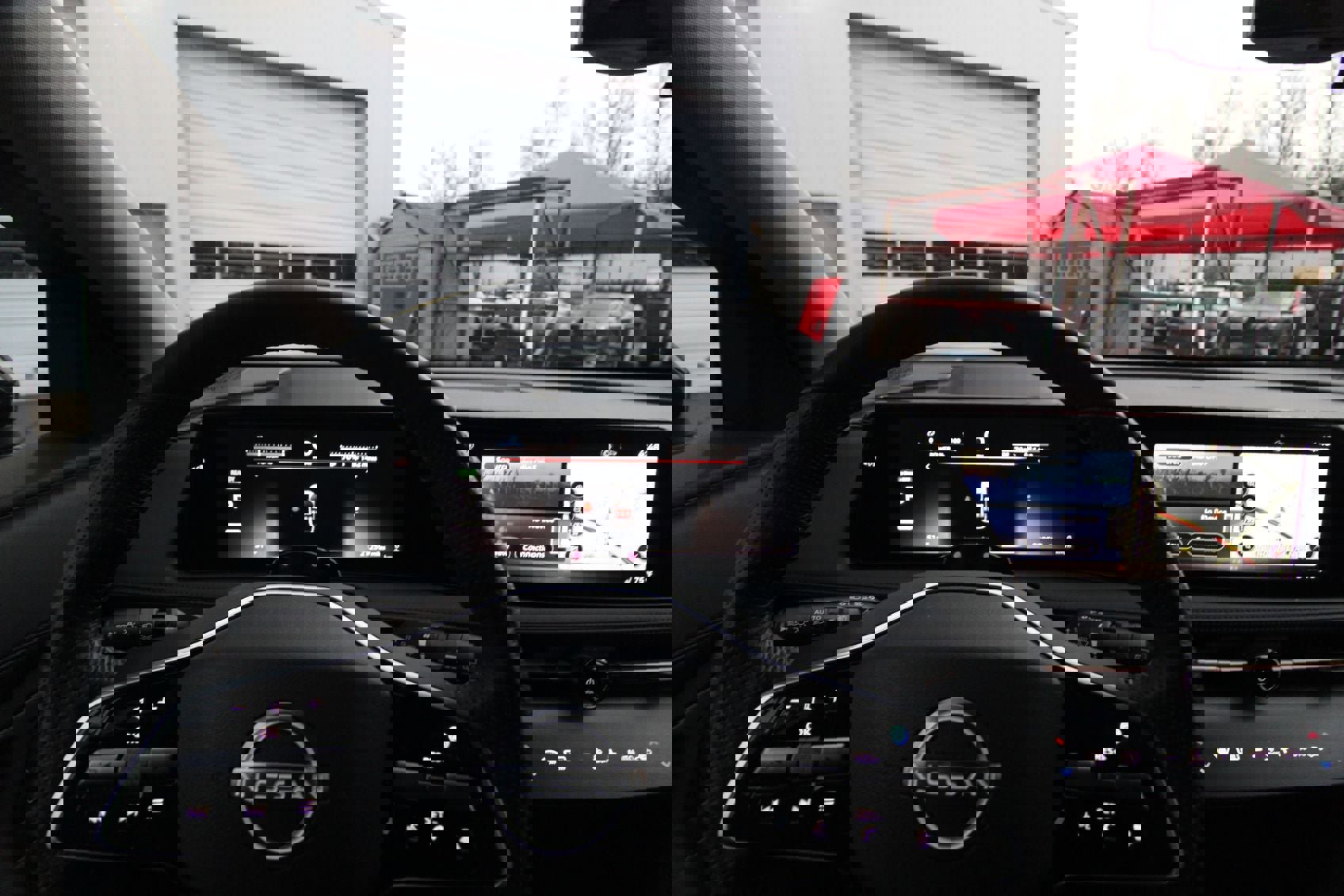 Used 2023 Nissan Ariya FWD image 14