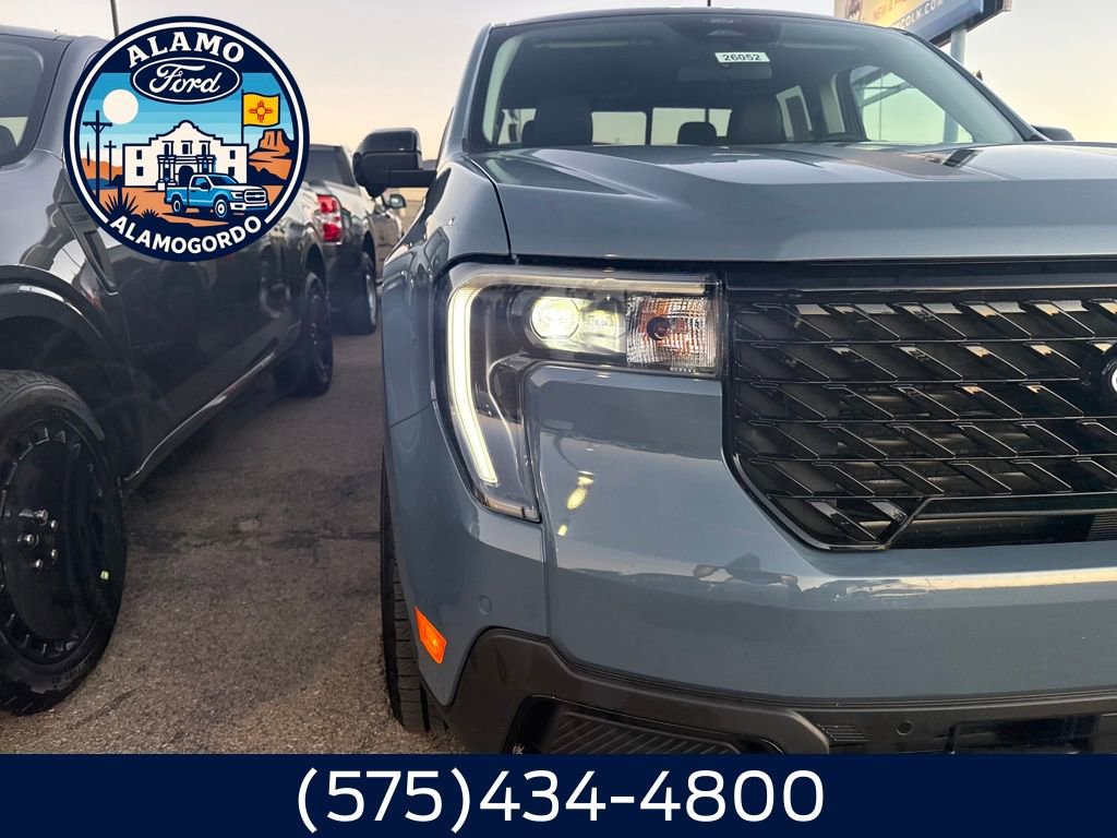 New 2026 Ford Maverick Lariat w/ Black Appearance Package image 17