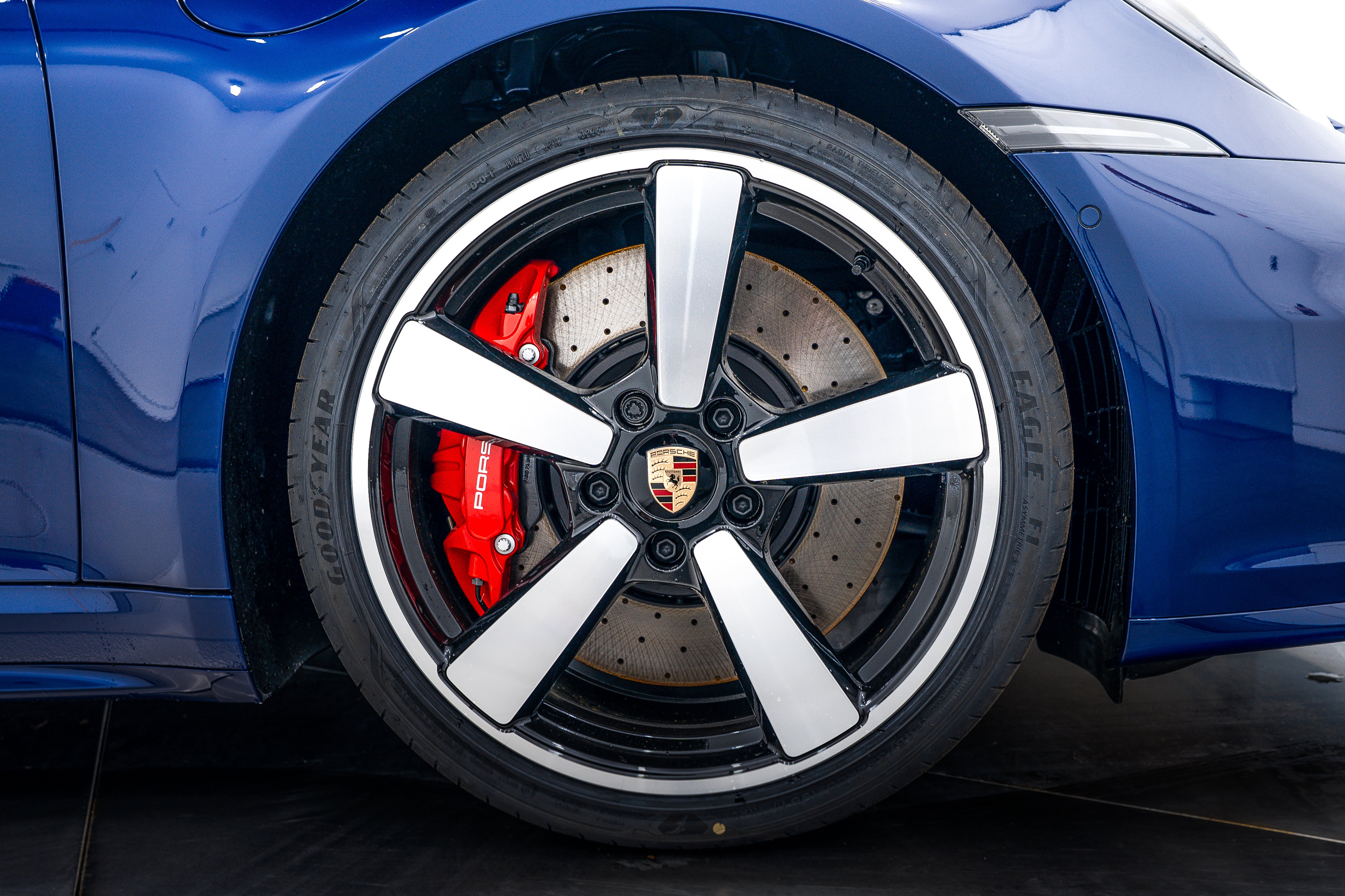 New 2026 Porsche 911 Carrera 4S image 11