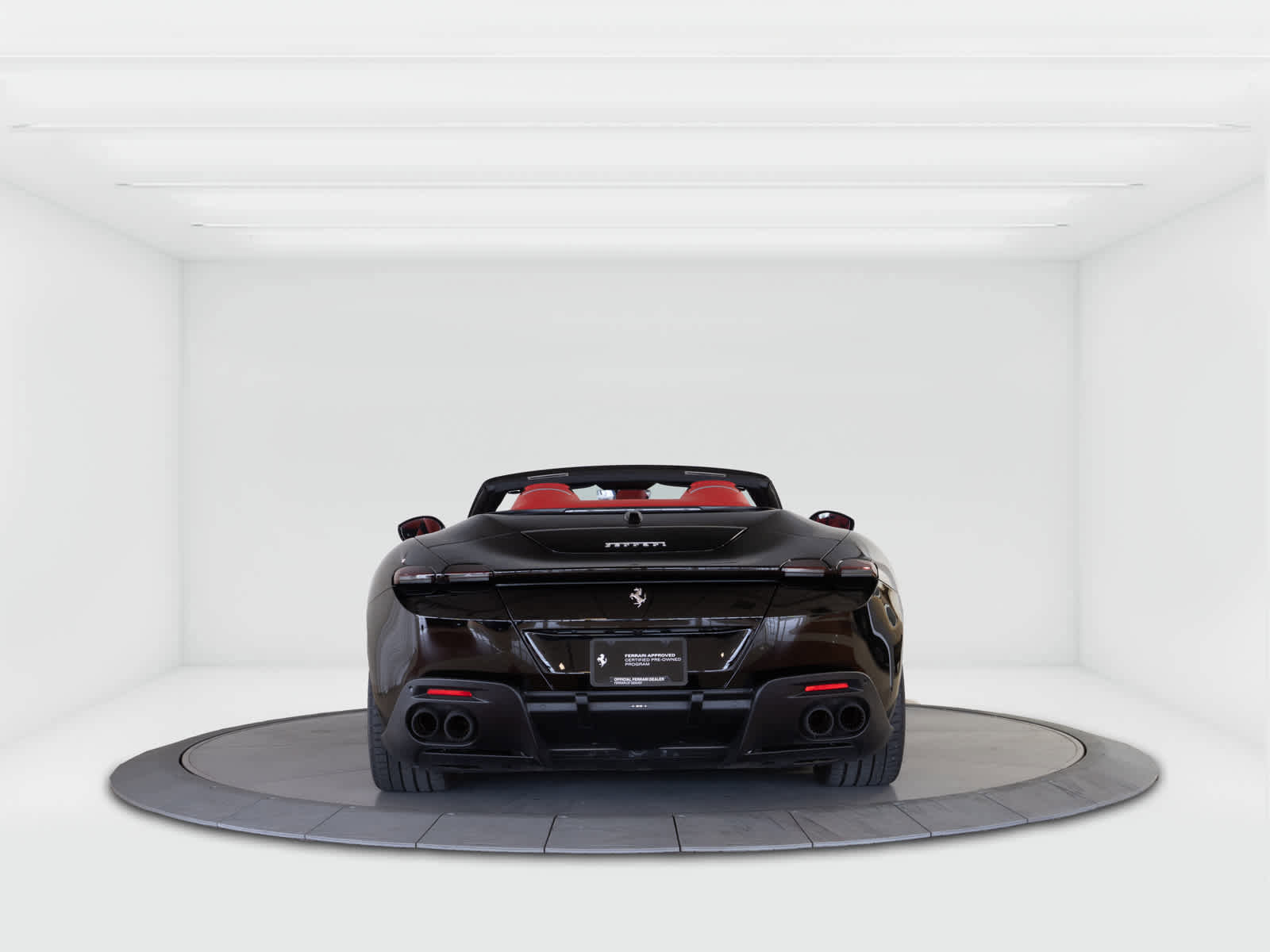 Certified 2025 Ferrari Roma Spider image 4