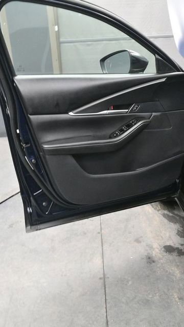 Used 2025 MAZDA CX-30 AWD 2.5 S w/ Select Sport Pkg image 17