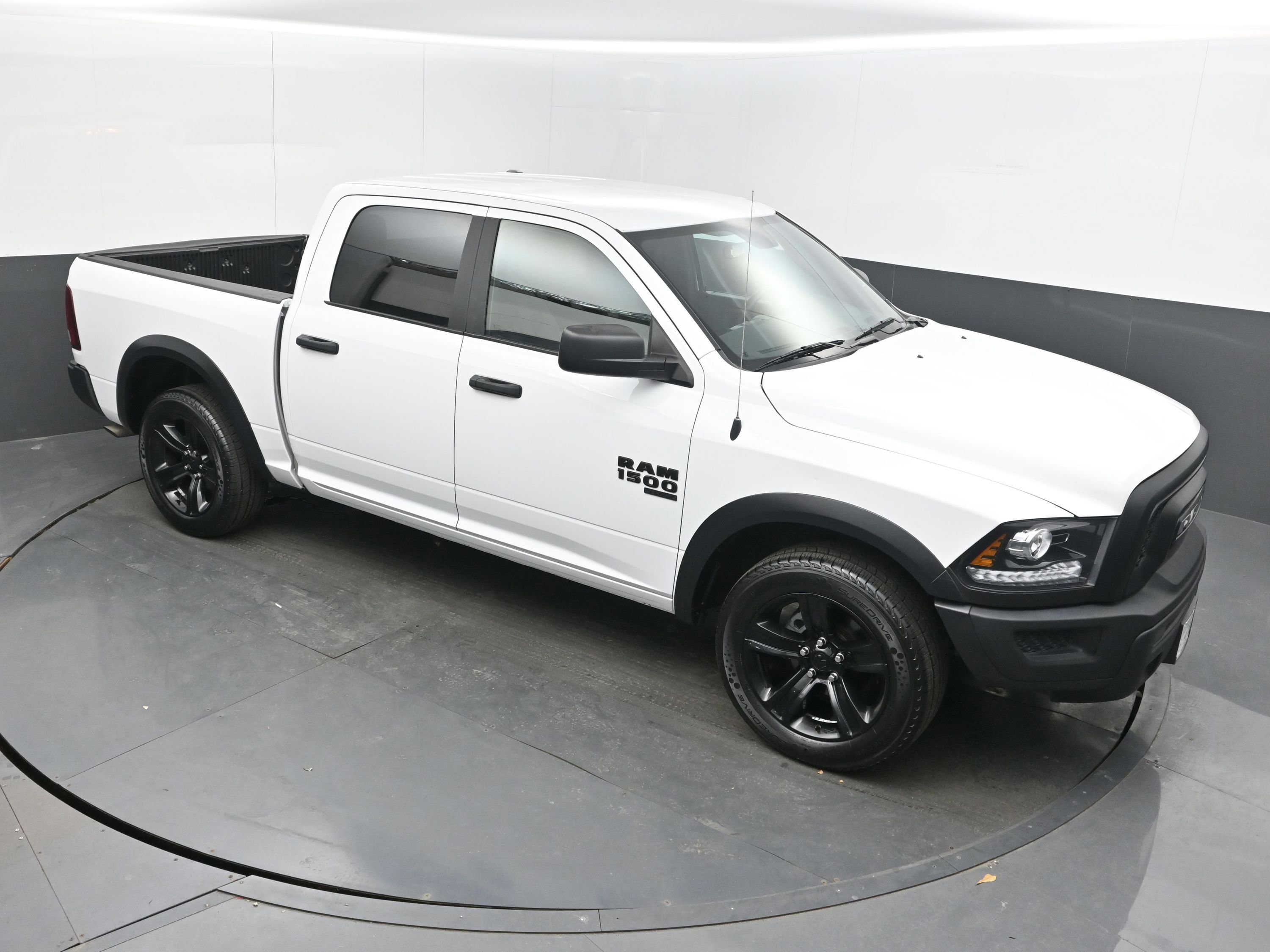 Used 2024 RAM 1500 Classic Warlock image 32
