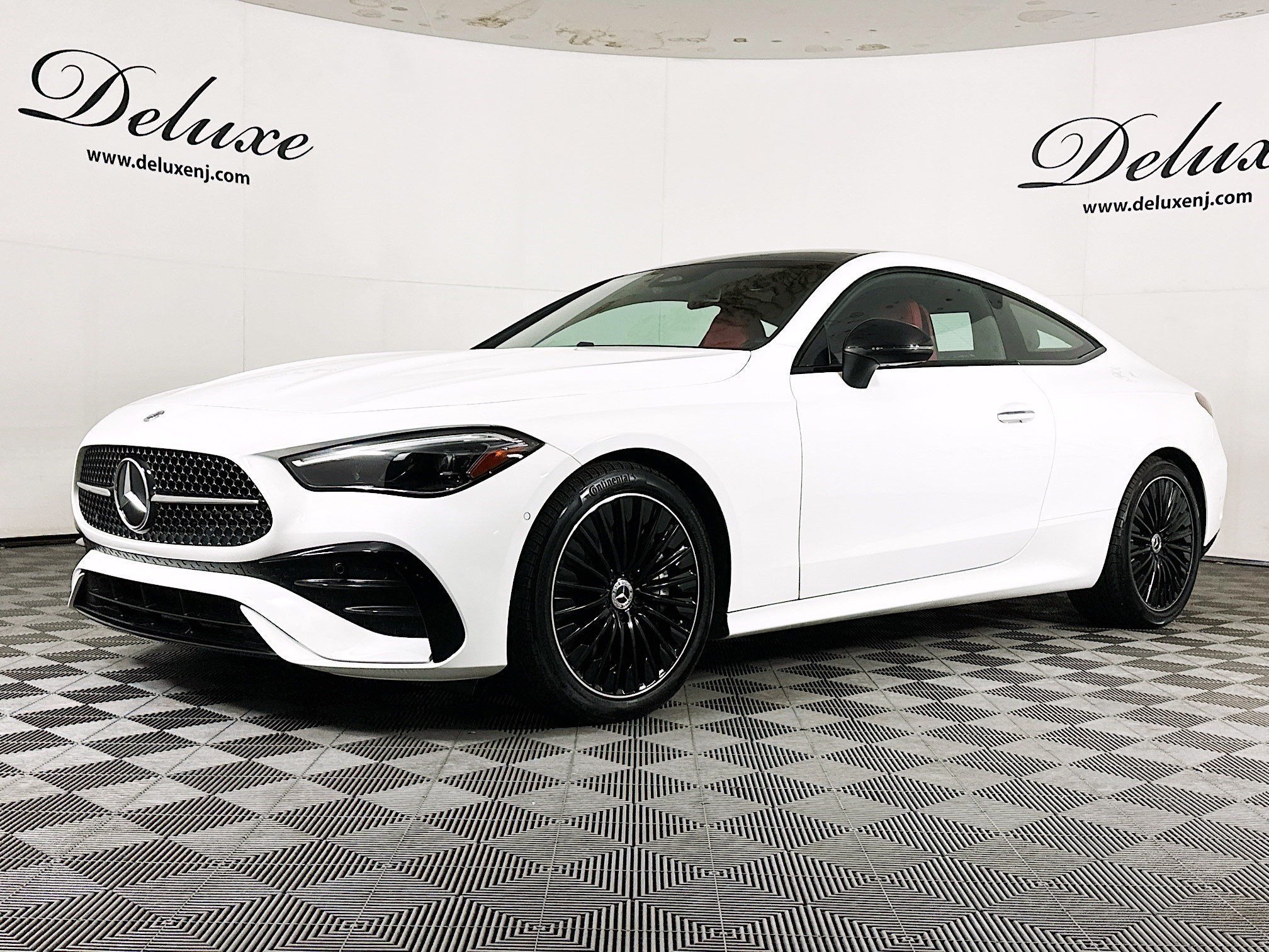 Used 2024 Mercedes-Benz CLE 450 4MATIC Coupe image 3