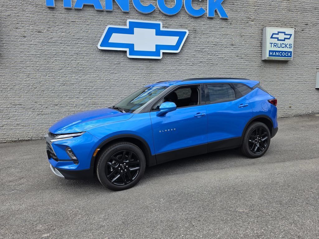 New 2026 Chevrolet Blazer LT w/ Convenience Package AWD/4WD image 2