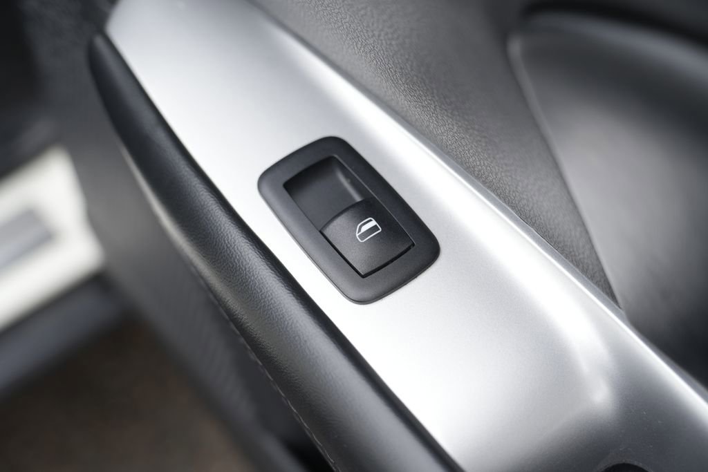 Used 2018 Dodge Journey SE w/ Mopar All Weather Group image 37