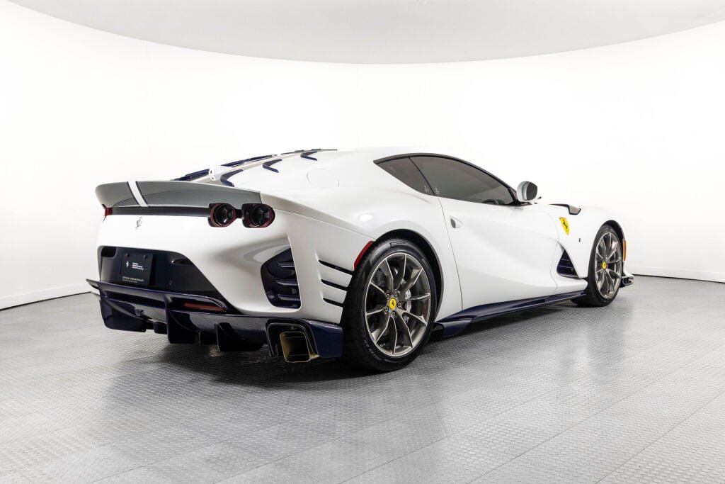 Used 2023 Ferrari 812 Competizione RWD image 15
