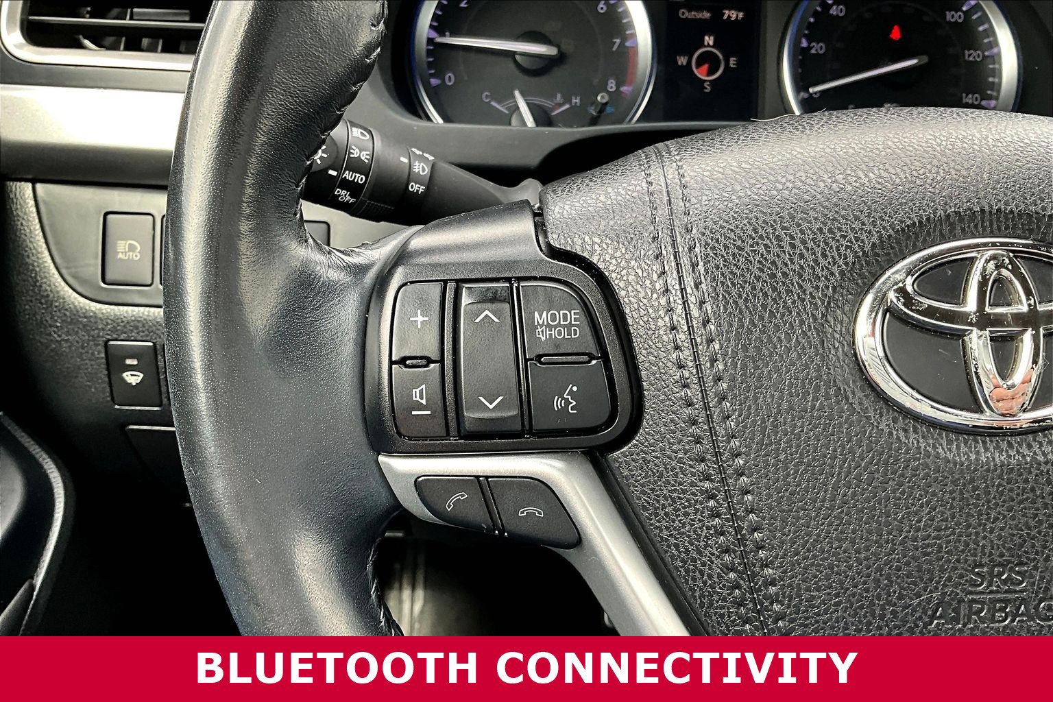 Used 2019 Toyota Highlander XLE image 11