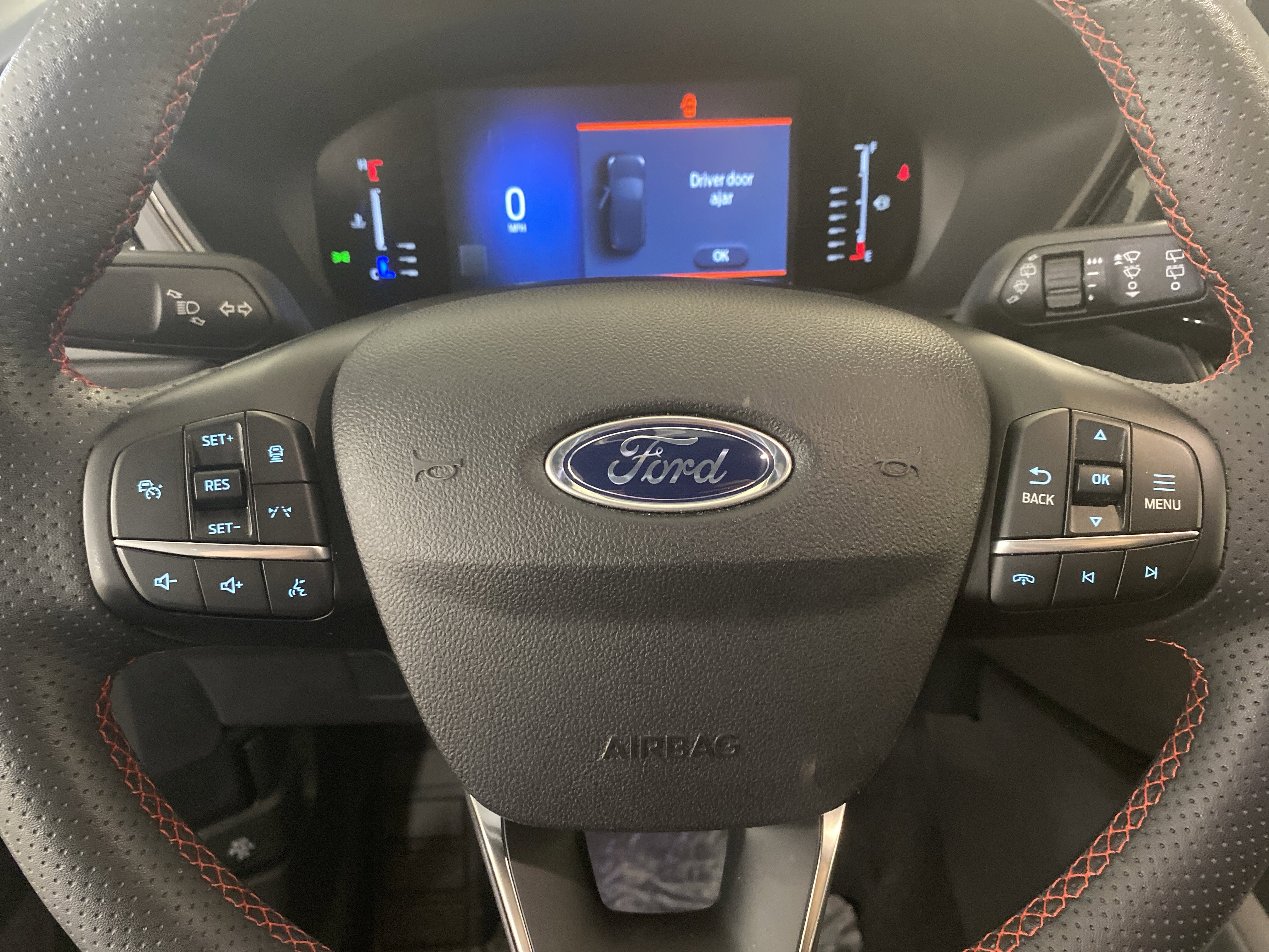Used 2023 Ford Escape ST-Line w/ Tech Pack #1 image 18