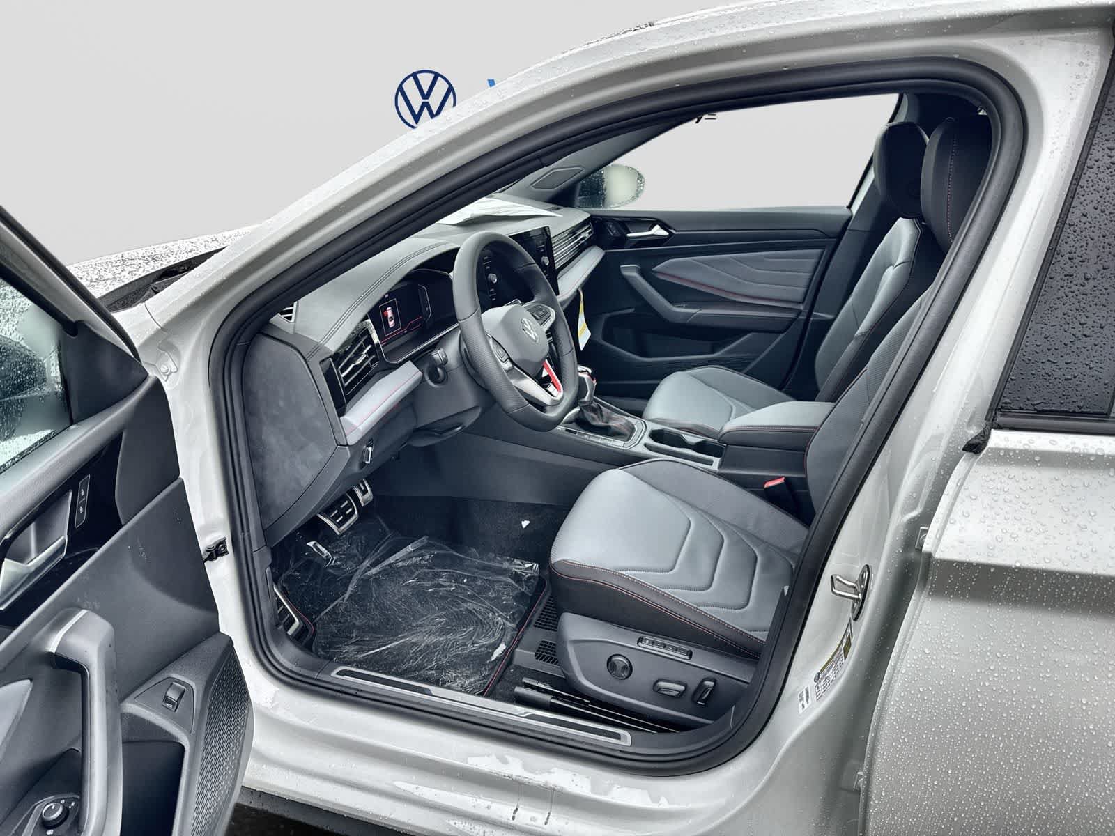 New 2026 Volkswagen Jetta GLI Autobahn FWD image 10