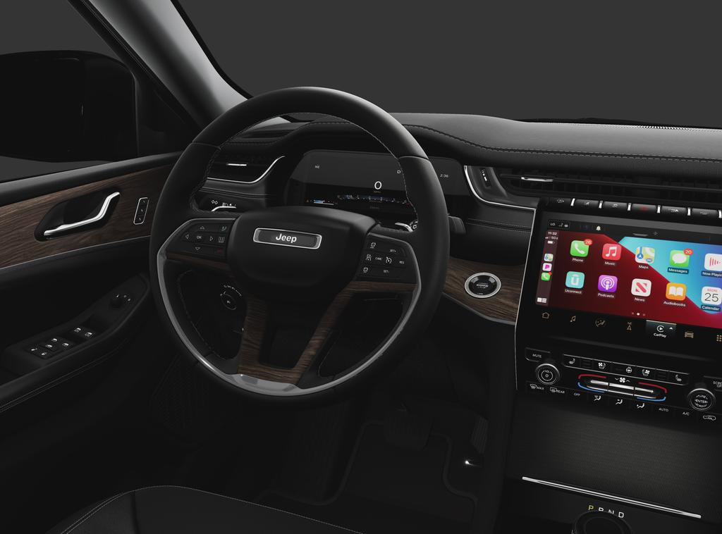 New 2025 Jeep Grand Cherokee L Limited image 9