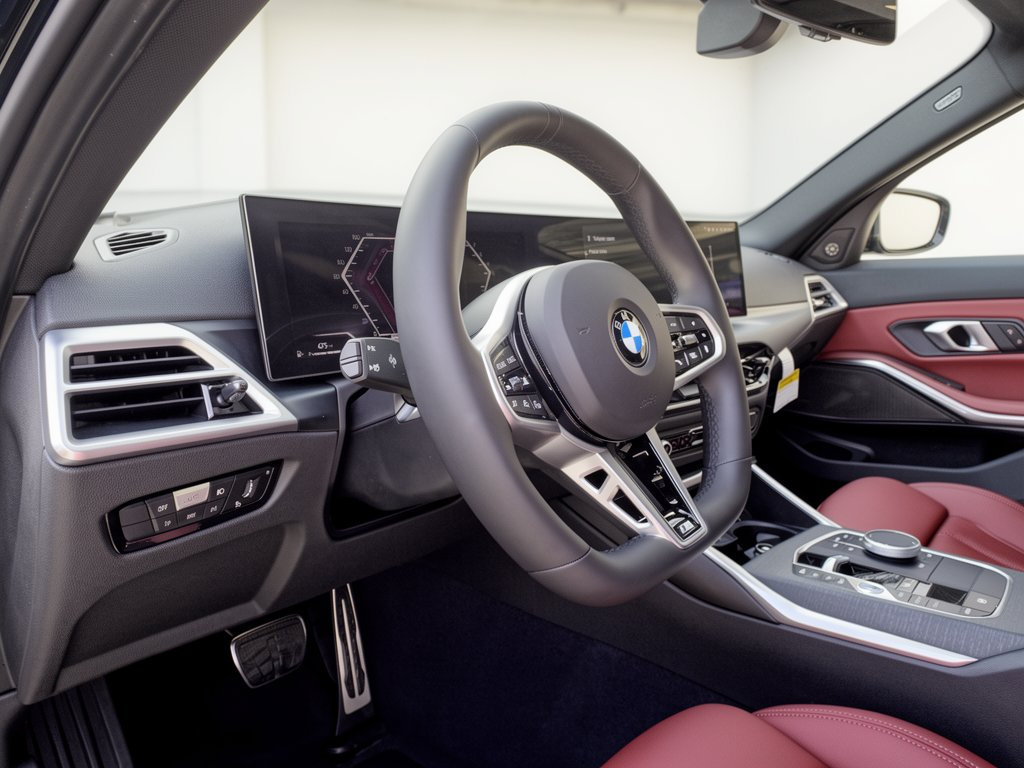 New 2026 BMW 330i xDrive Sedan w/ M Sport Package AWD/4WD image 4