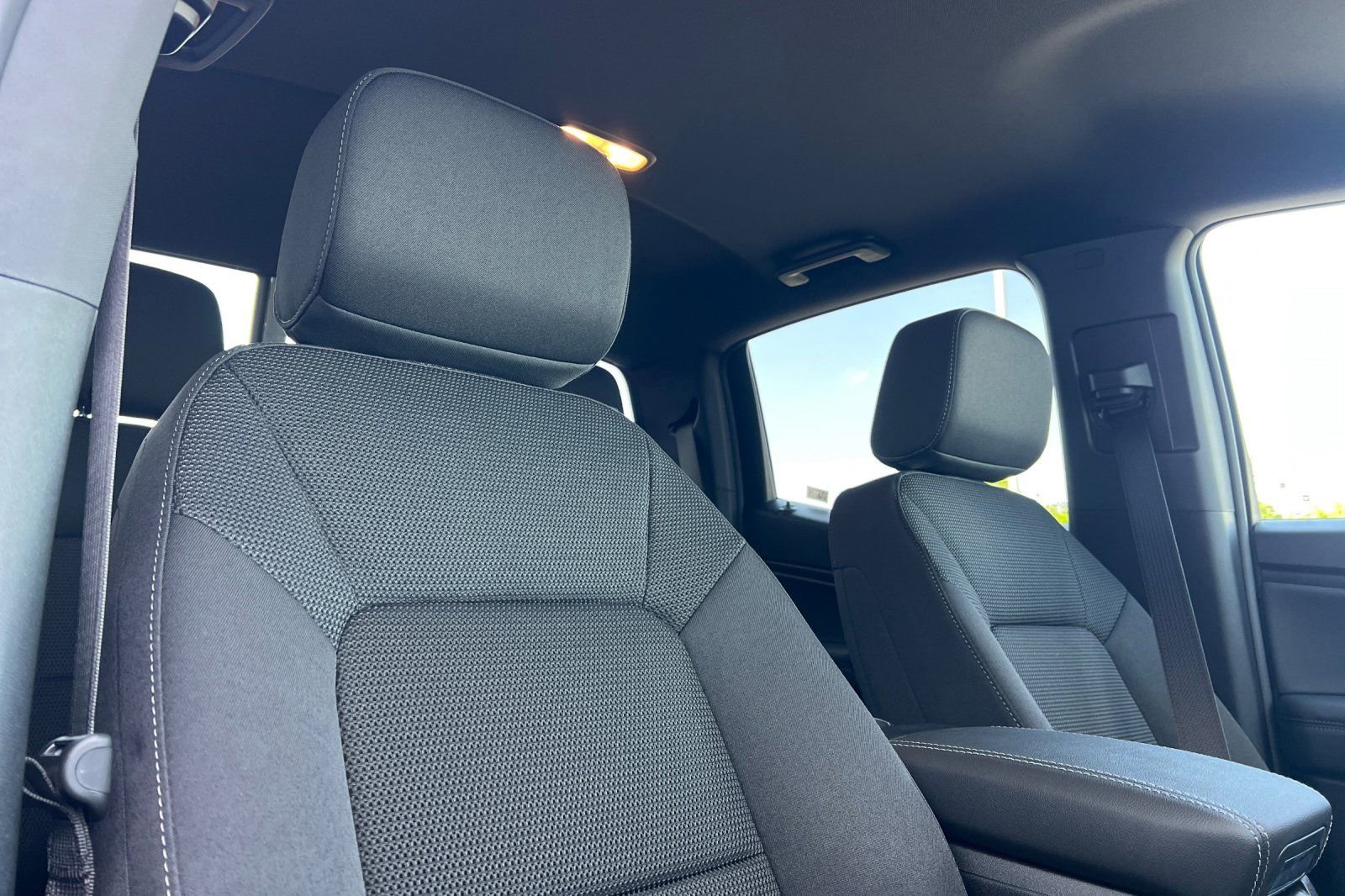 New 2026 GMC Canyon Elevation image 15