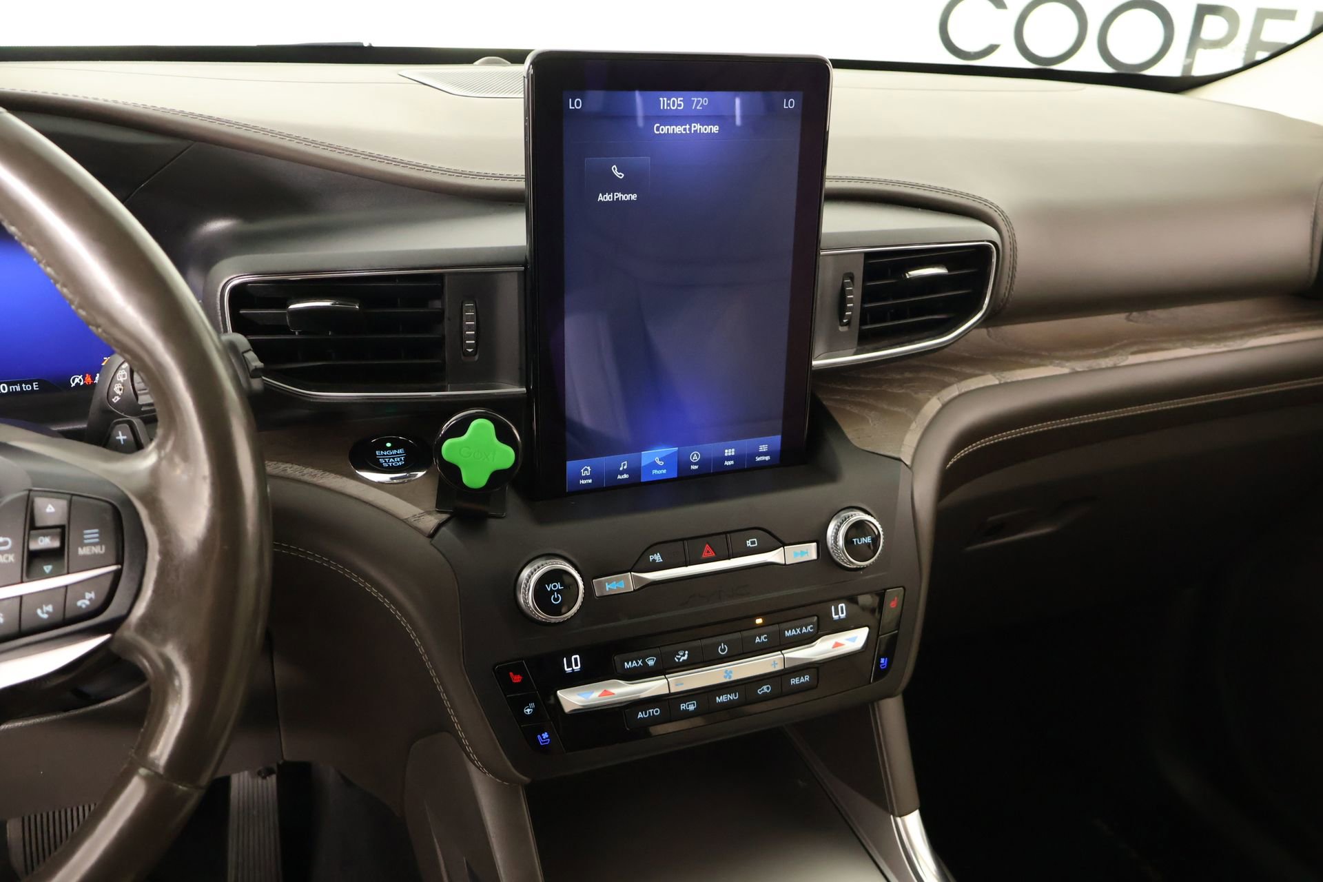 Used 2020 Ford Explorer Platinum w/ Premium Technology Package image 5