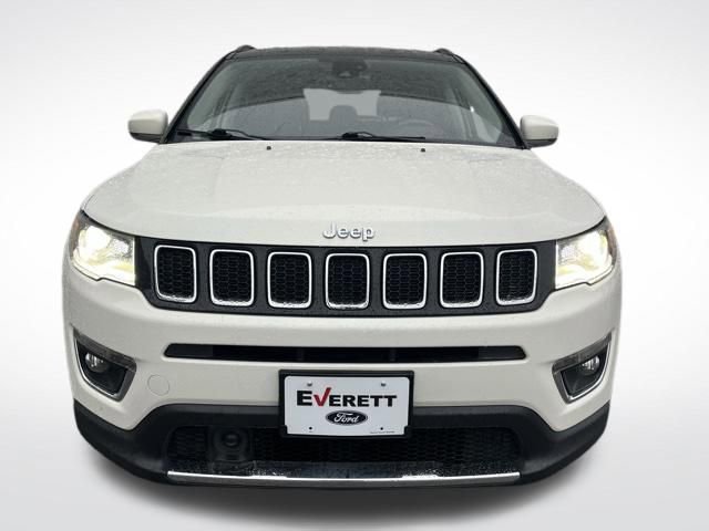 Used 2018 Jeep Compass Limited w/ Navigation Group image 2