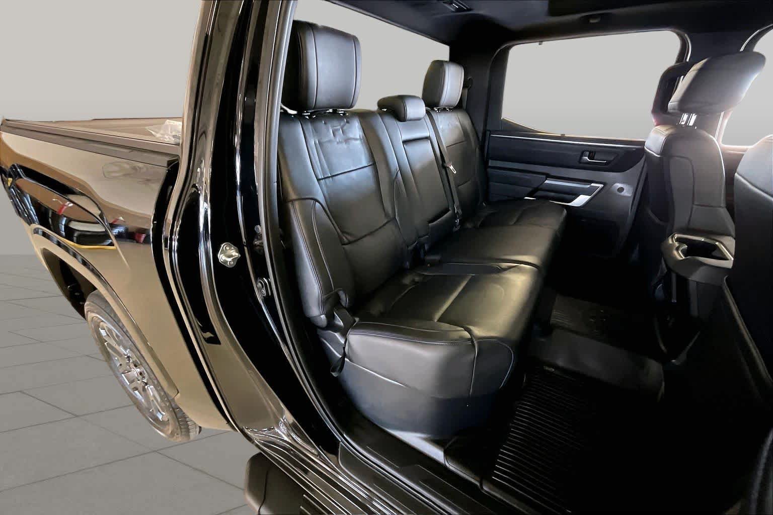 Used 2025 Toyota Tundra Platinum AWD/4WD image 18