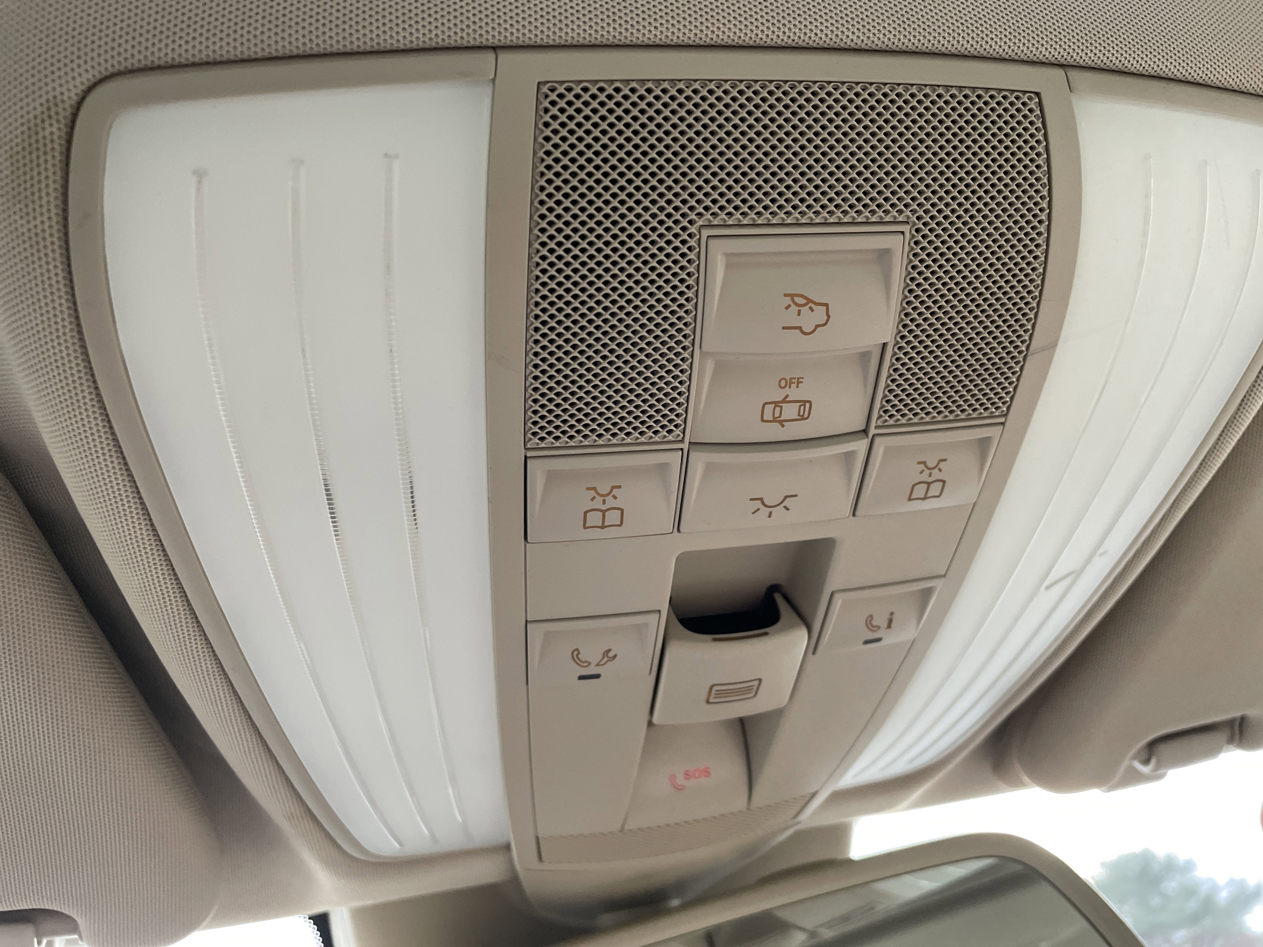 Used 2014 Mercedes-Benz E 250 BlueTEC Sedan image 37