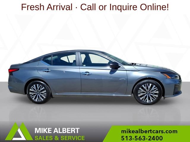 Used 2024 Nissan Altima 2.5 SV image 8