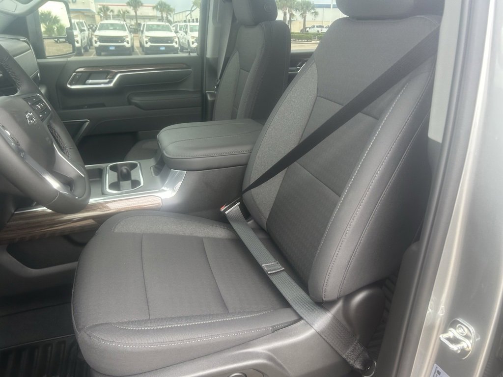 New 2025 Chevrolet Silverado 2500 LT w/ Trail Boss Package image 26