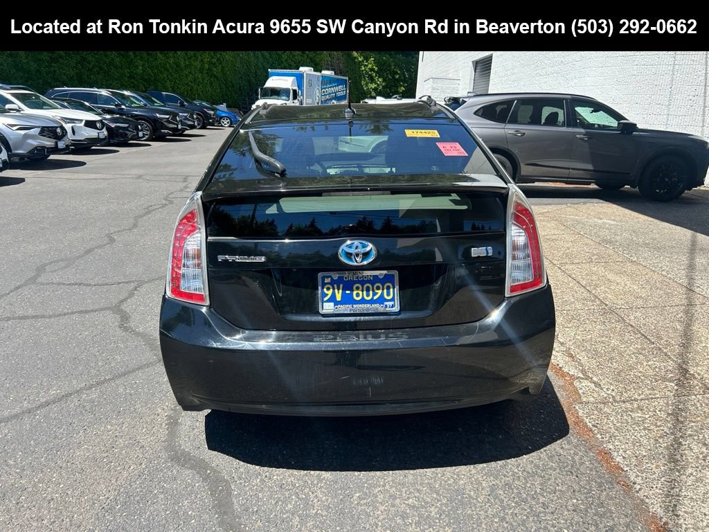 Used 2014 Toyota Prius Four FWD image 5