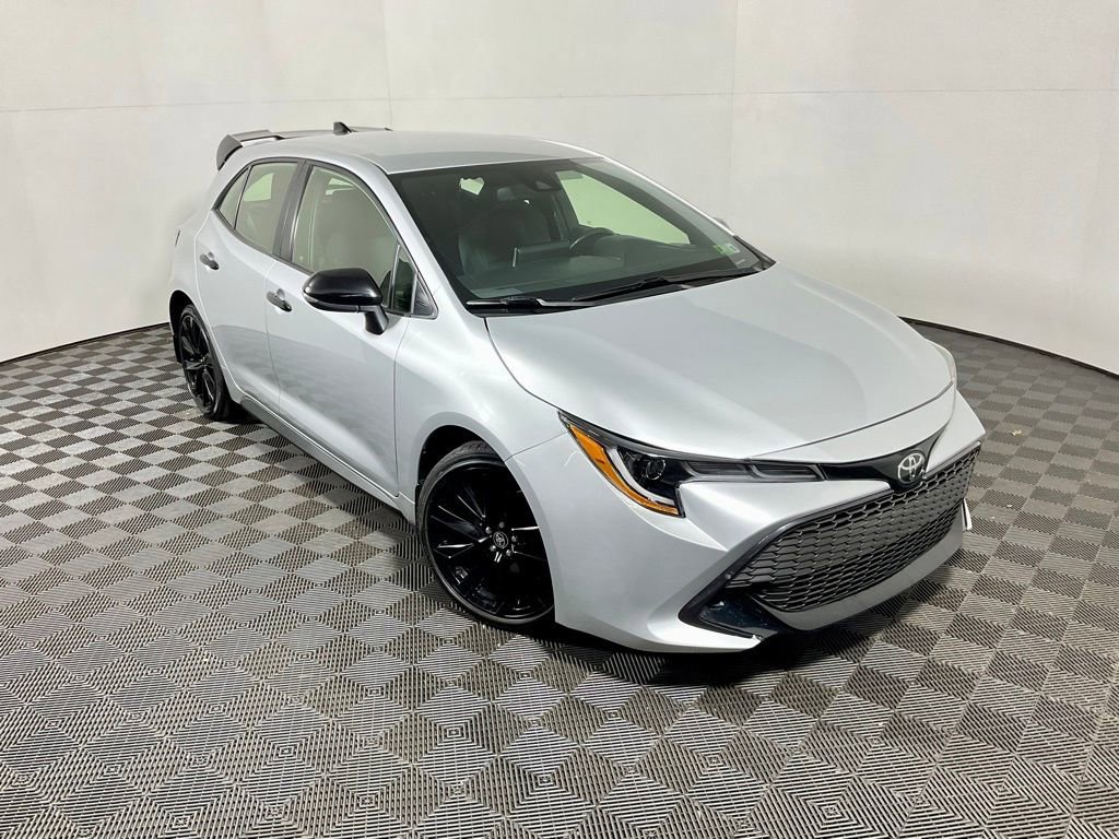 Used 2021 Toyota Corolla SE image 3