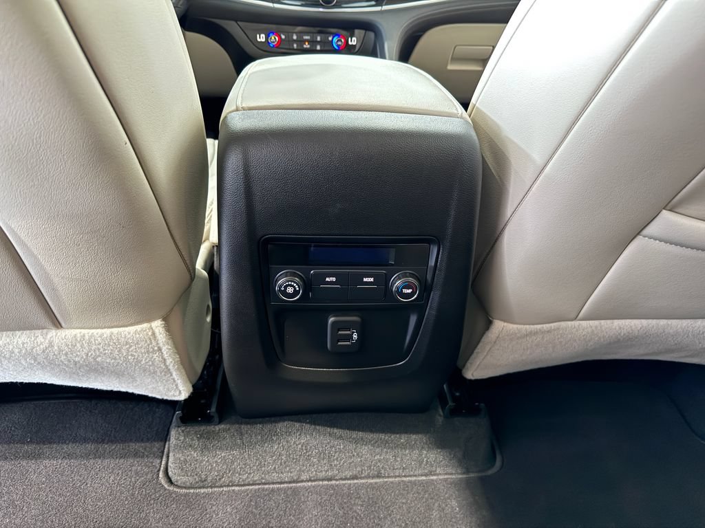 Certified 2023 Buick Enclave Essence AWD/4WD image 28