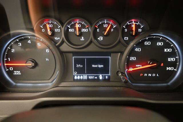 Used 2025 Chevrolet Silverado 2500 Custom w/ Custom Value Package AWD/4WD image 11