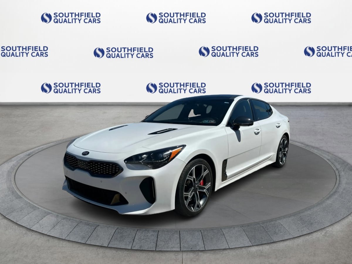 Used 2019 Kia Stinger GT2 AWD/4WD image 2