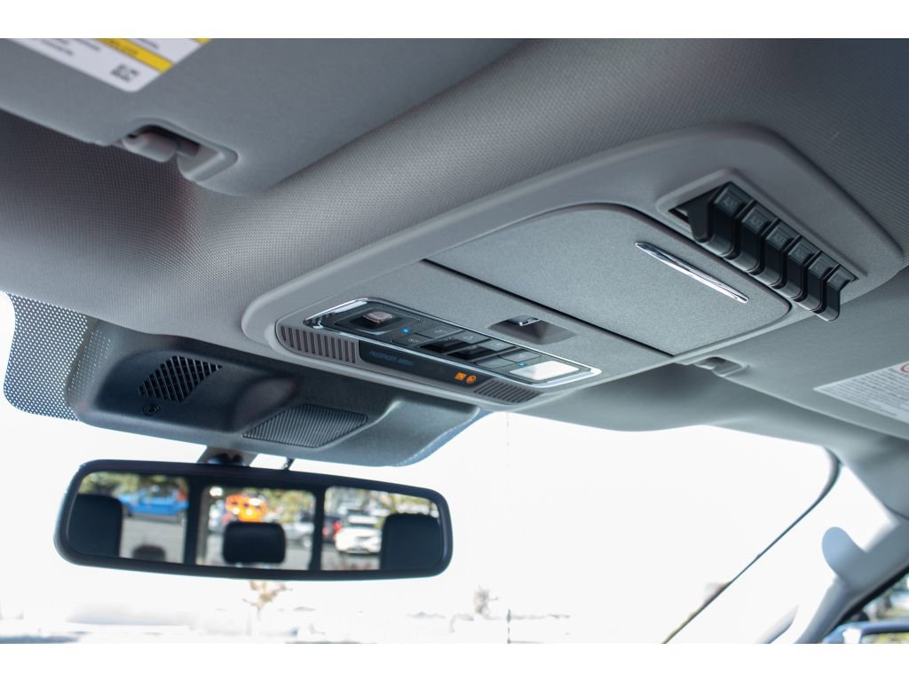 New 2026 Ford F350 Lariat image 25