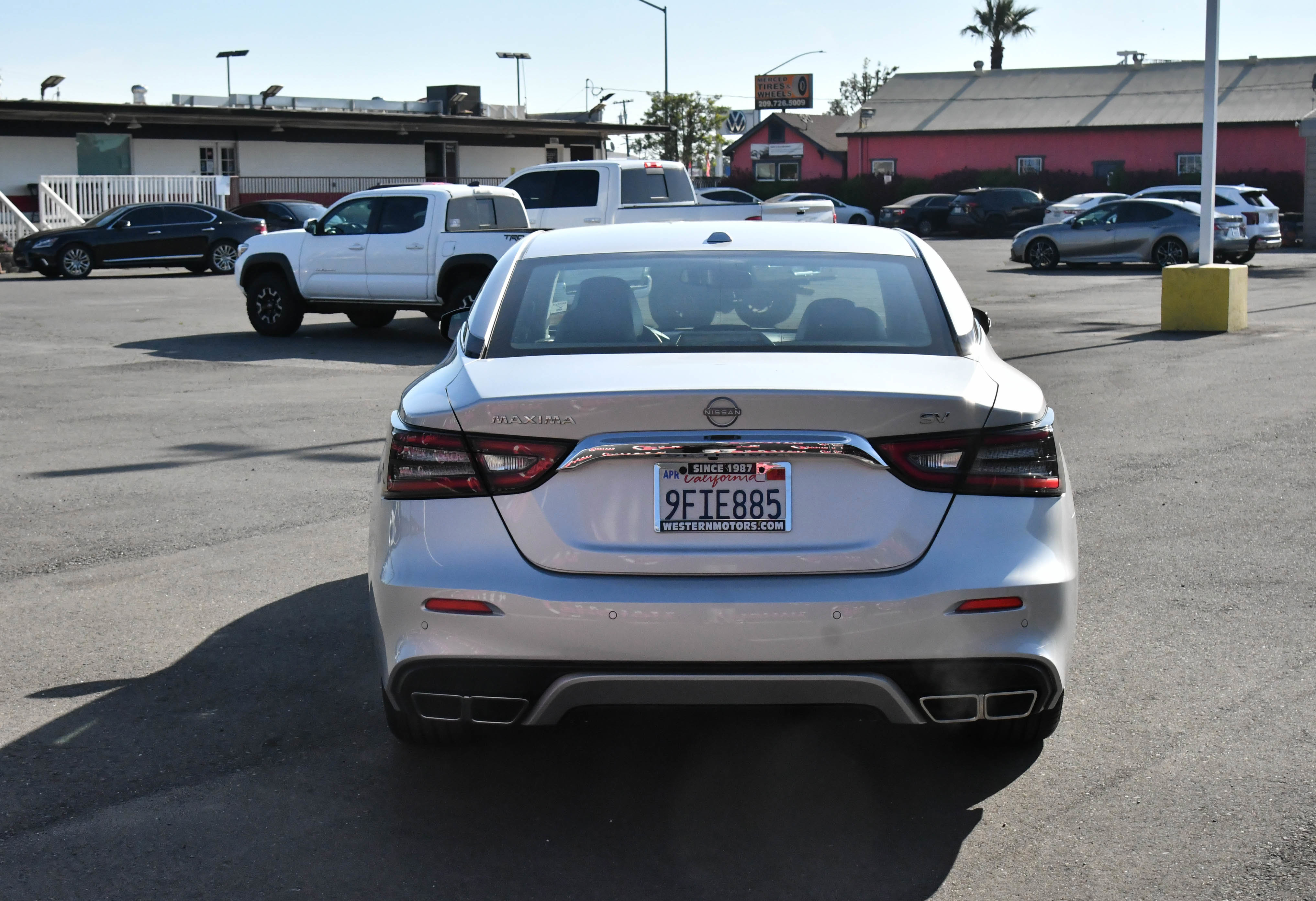 Used 2023 Nissan Maxima SV w/ Floor Mat Group image 7