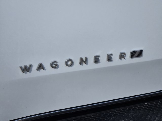 Certified 2024 Jeep Wagoneer Series II AWD/4WD image 12