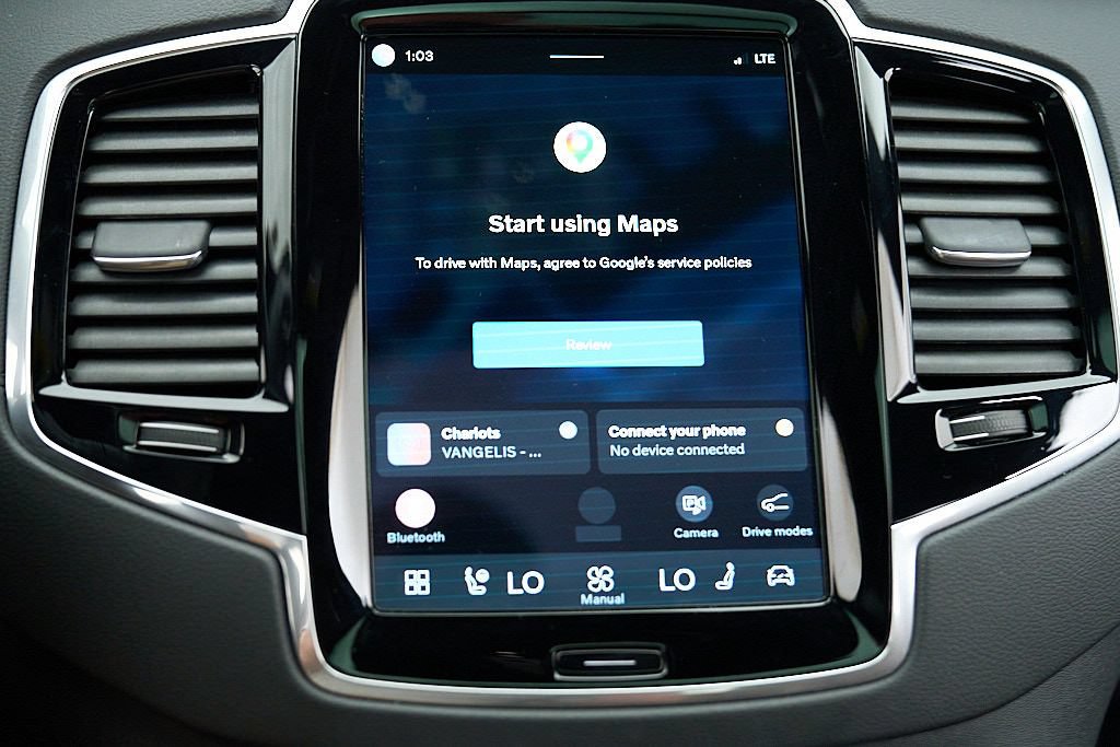 Certified 2024 Volvo XC90 T8 Ultimate AWD/4WD image 35