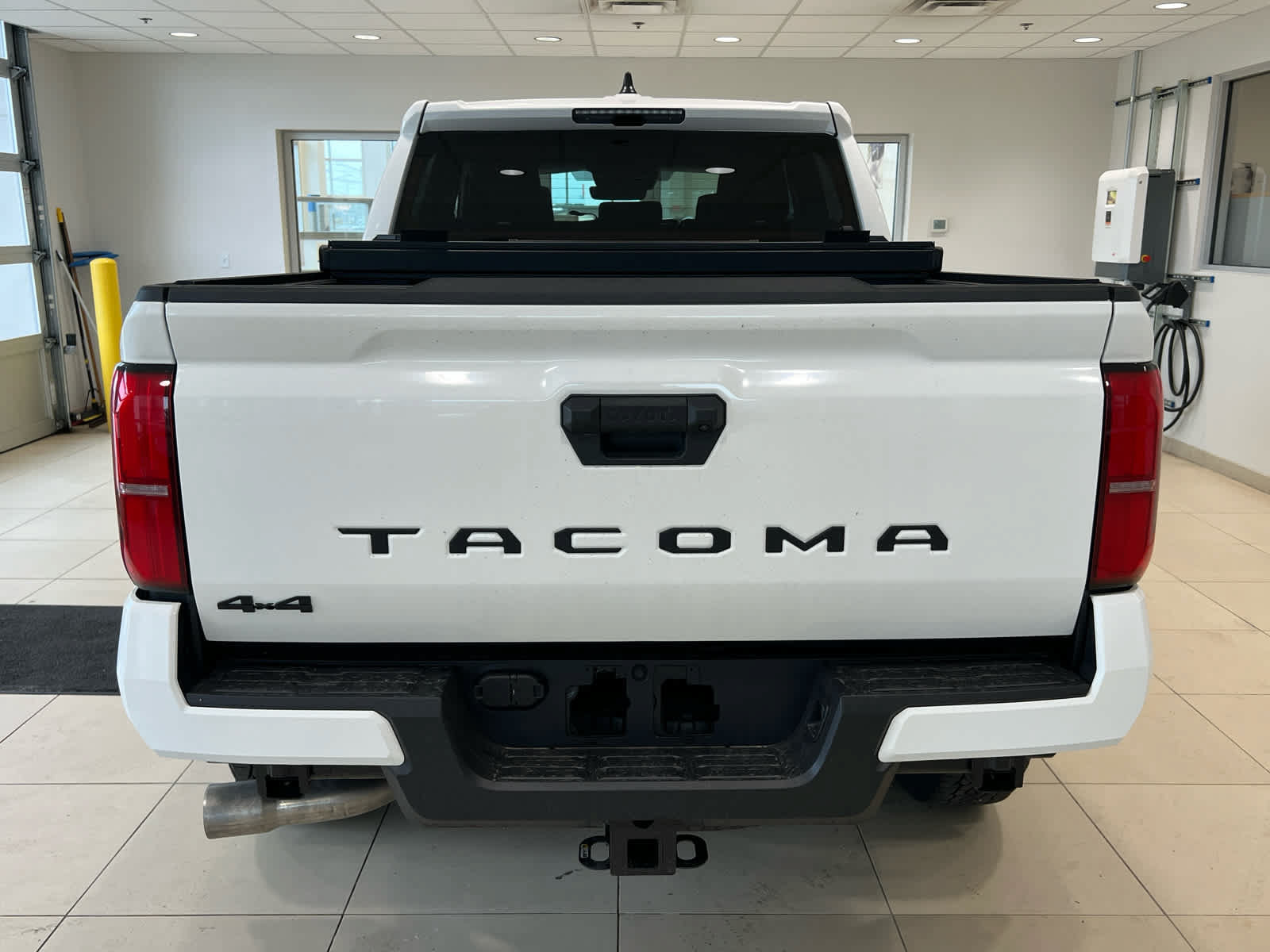 New 2026 Toyota Tacoma TRD Off-Road AWD/4WD image 8