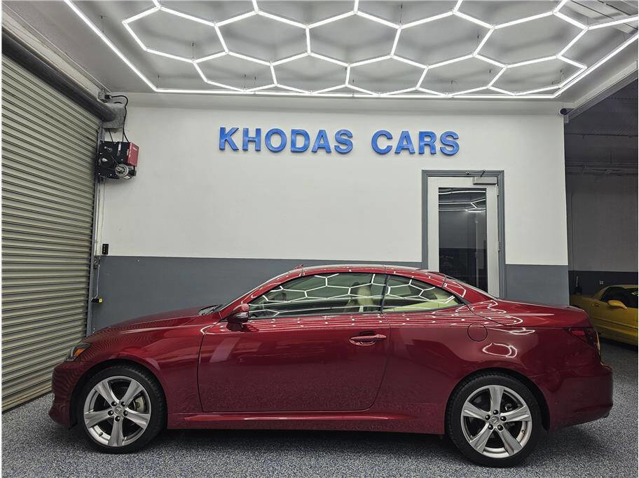 Used 2014 Lexus IS 250C w/ Navigation System Package RWD image 1