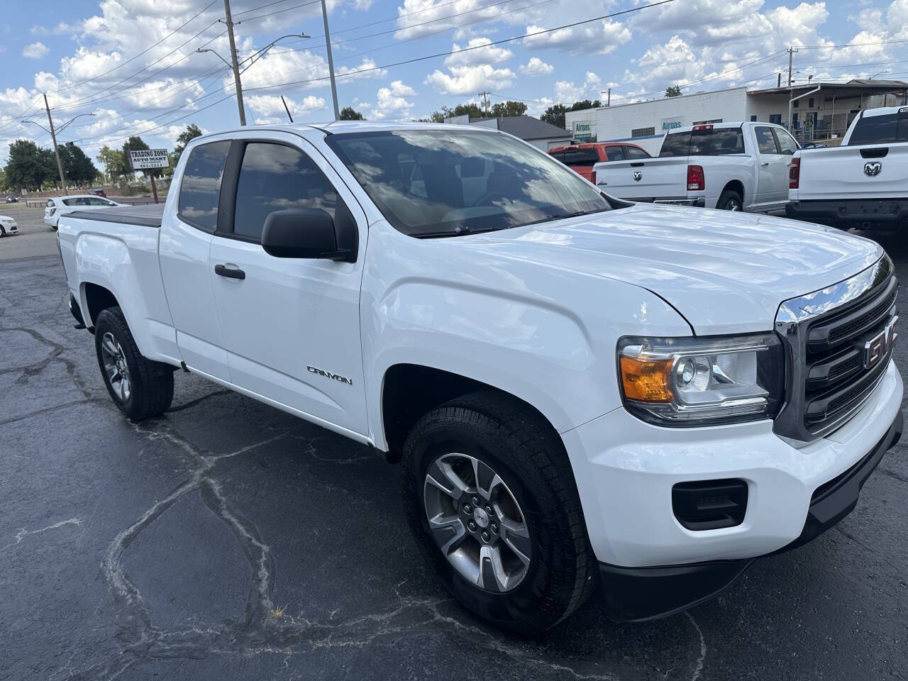 Used 2018 GMC Canyon W/T w/ Convenience Package RWD image 5