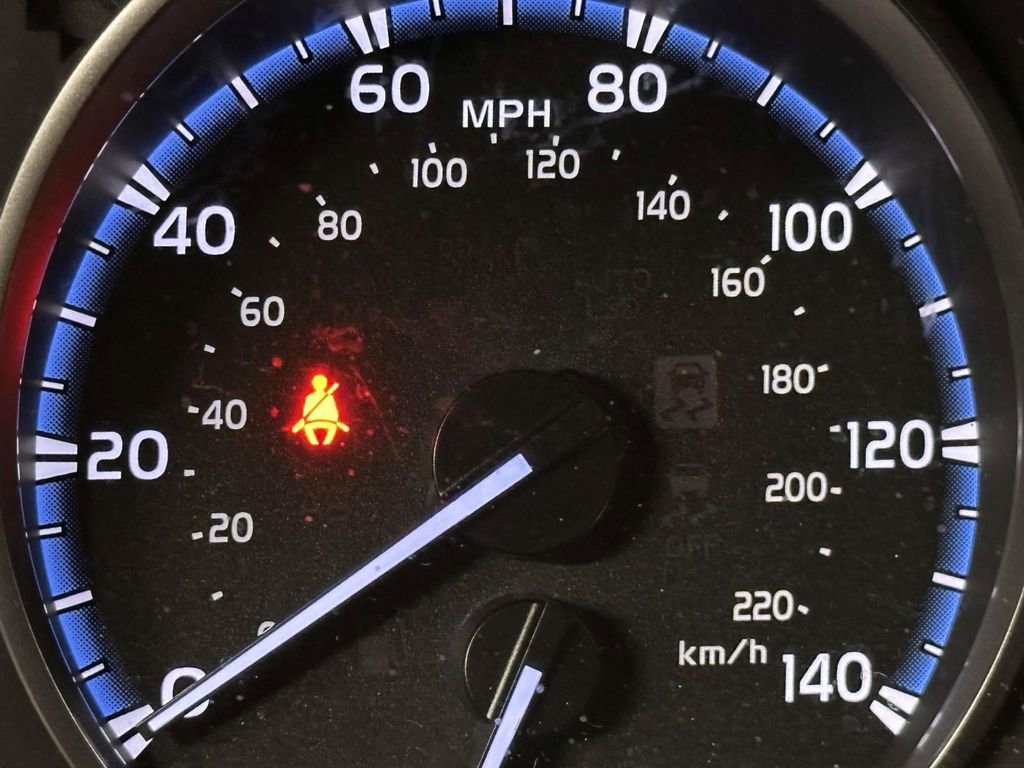 Used 2018 Toyota RAV4 XLE image 34