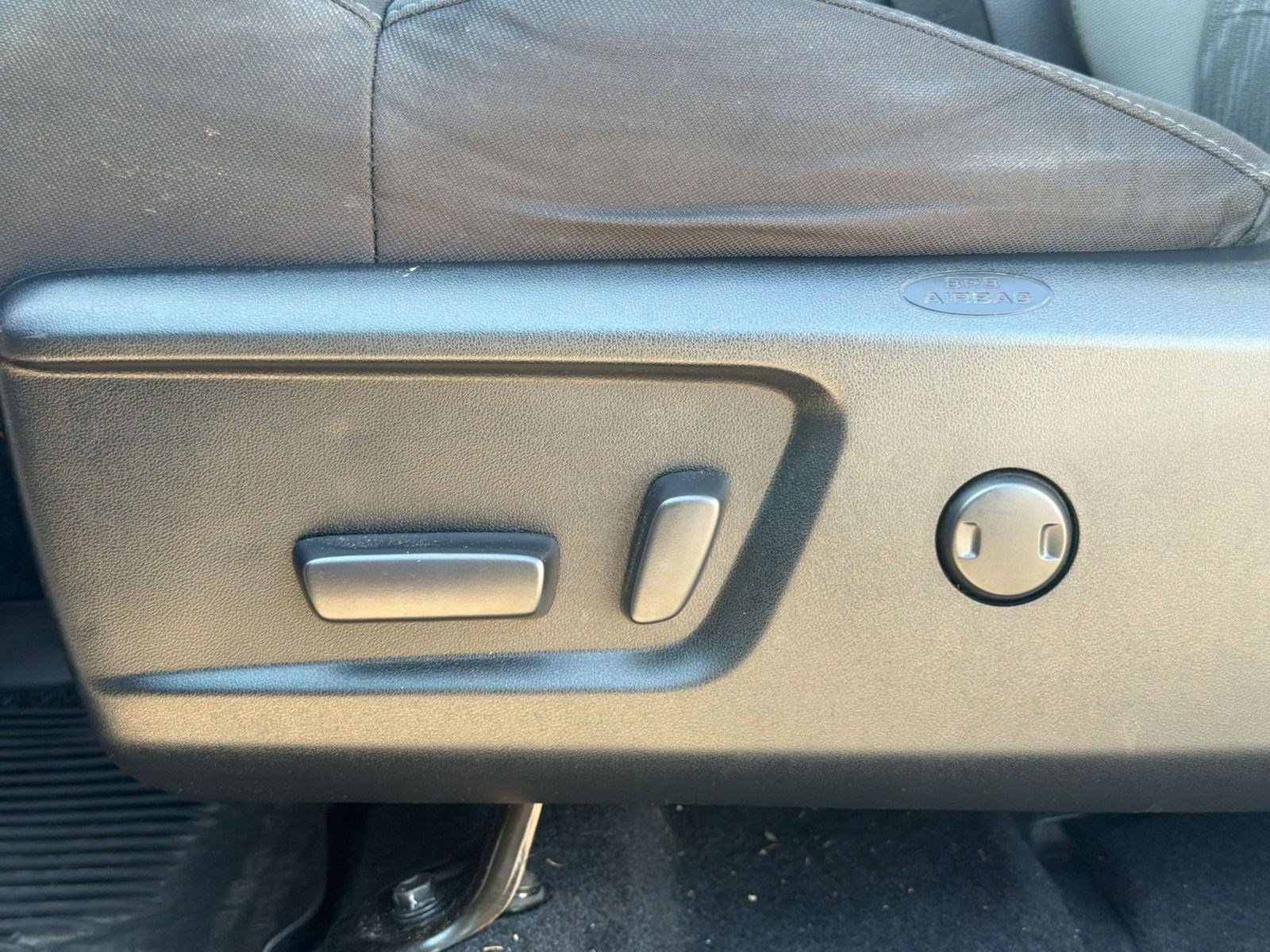 Used 2021 Toyota Tundra SR5 w/ SR5 Upgrade Package RWD image 15