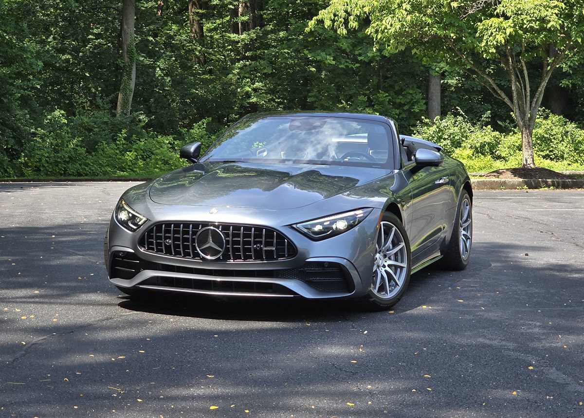 Used 2023 Mercedes-Benz SL 43 AMG w/ Driver Assistance Package image 1