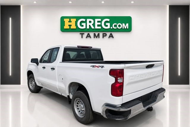 Used 2023 Chevrolet Silverado 1500 W/T w/ WT Safety Package AWD/4WD image 2