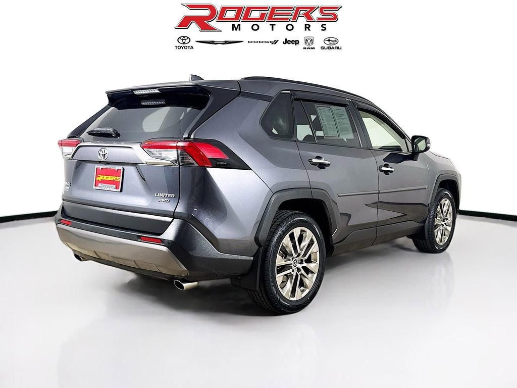 Certified 2019 Toyota RAV4 Limited w/ Advanced Technology Package image 8