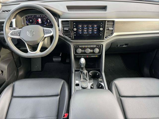 Used 2023 Volkswagen Atlas SE image 13