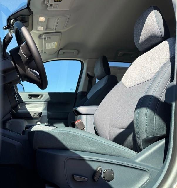 New 2026 Ford Maverick XLT image 15