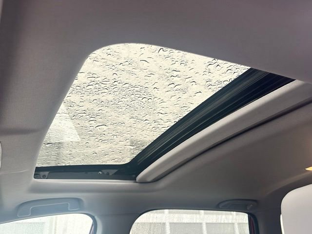 Used 2021 Honda CR-V EX-L image 11