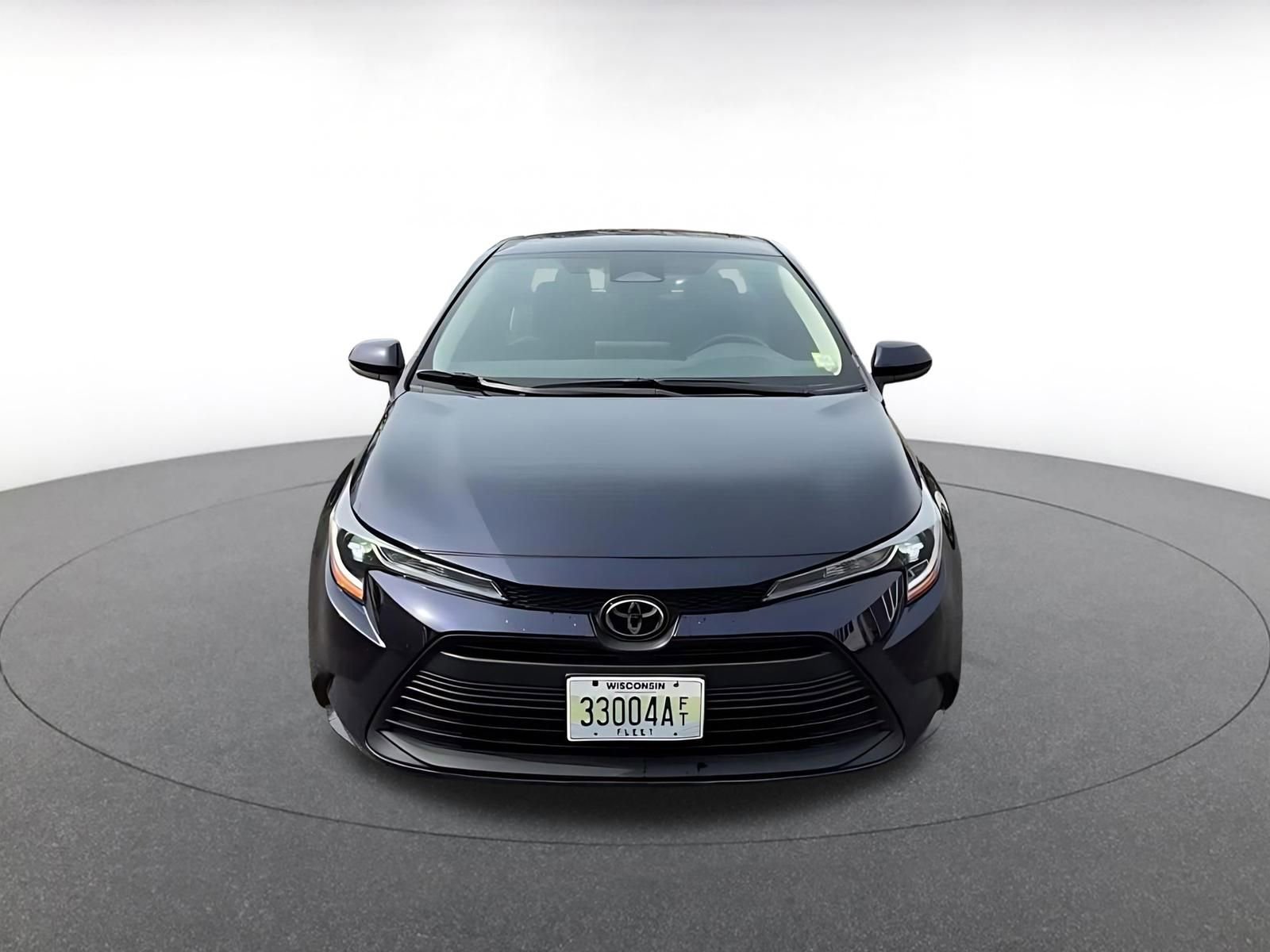 Used 2025 Toyota Corolla LE image 4