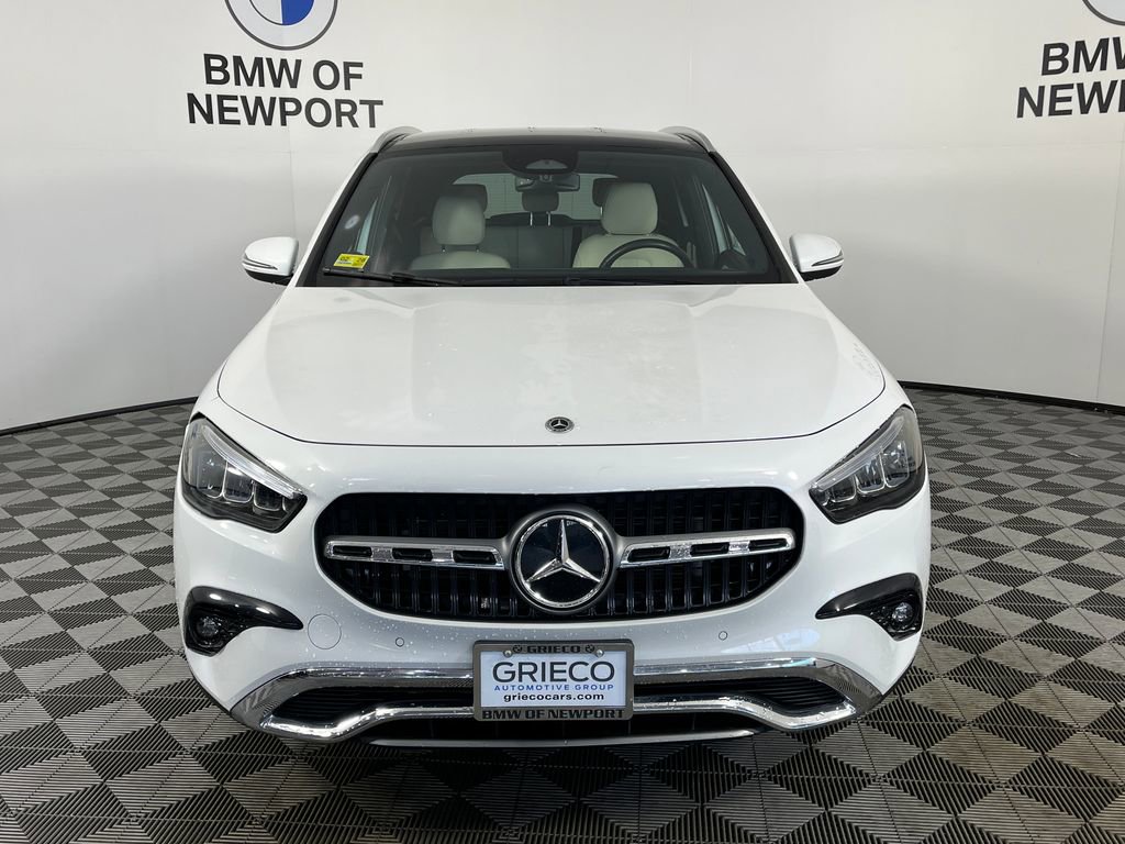 Used 2024 Mercedes-Benz GLA 250 4MATIC w/ Winter Heating Package image 5