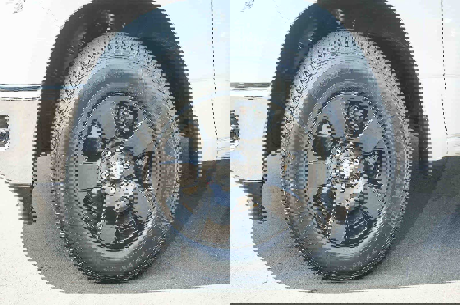 Used 2022 RAM 1500 Big Horn image 9