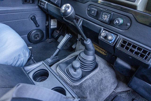 Used 1995 Land Rover Defender 90 AWD/4WD image 74