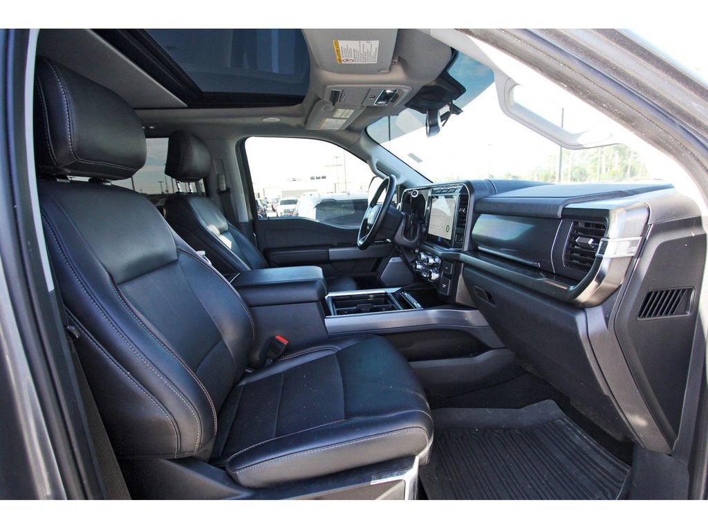 Certified 2024 Ford F350 Lariat w/ Lariat Ultimate Package AWD/4WD image 30